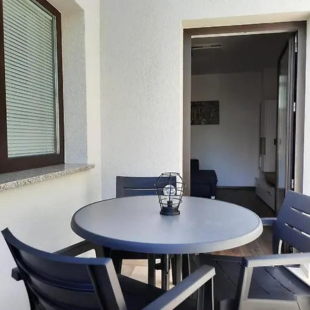 Apartment Hisa Spuntar *